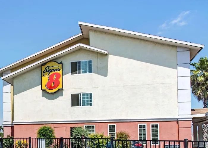 Super 8 By Wyndham Sacramento/Florin Rd
