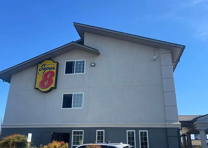 Super 8 By Wyndham Sacramento/Florin Rd