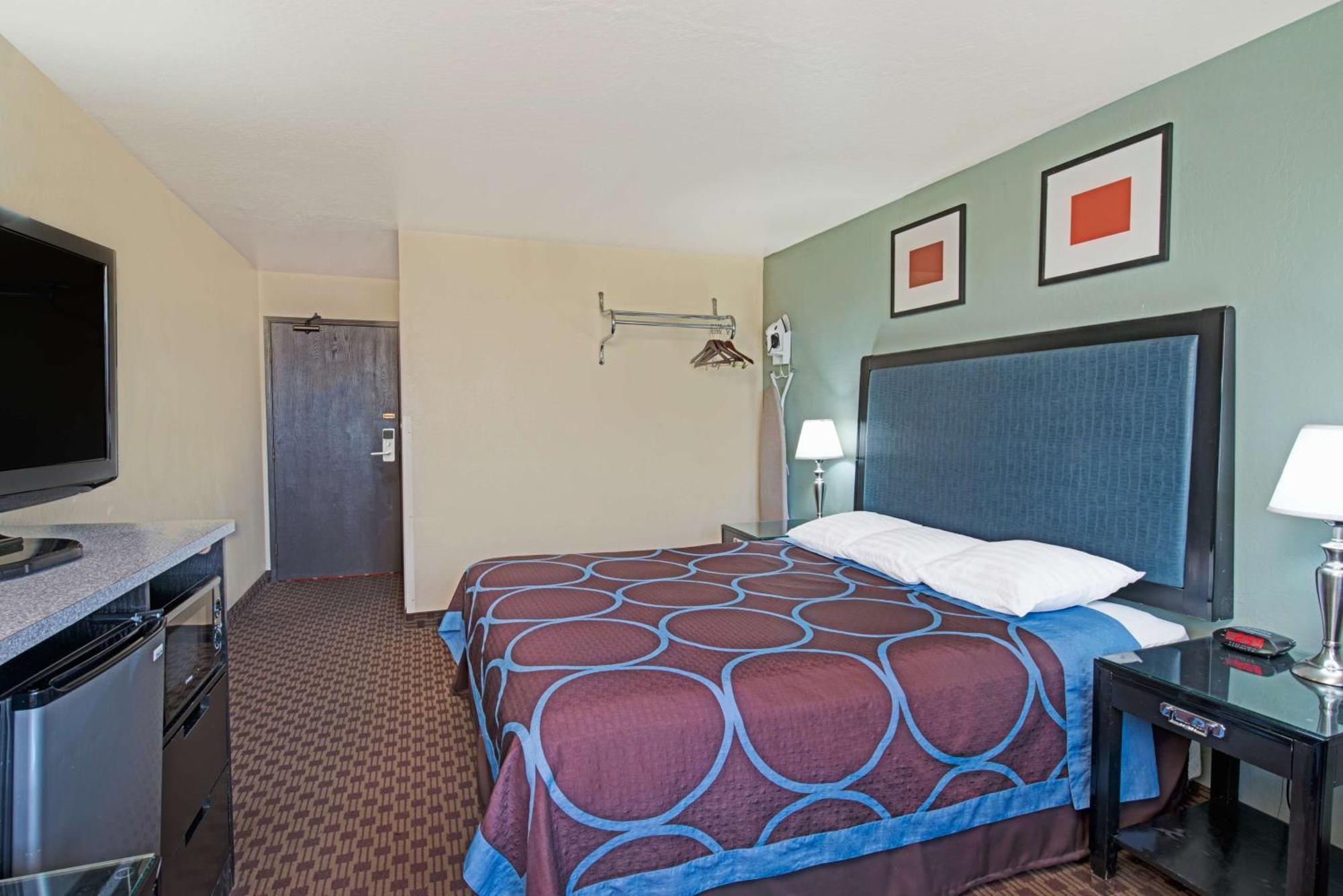 Hotel Super 8 By Wyndham Sacramento/florin Rd