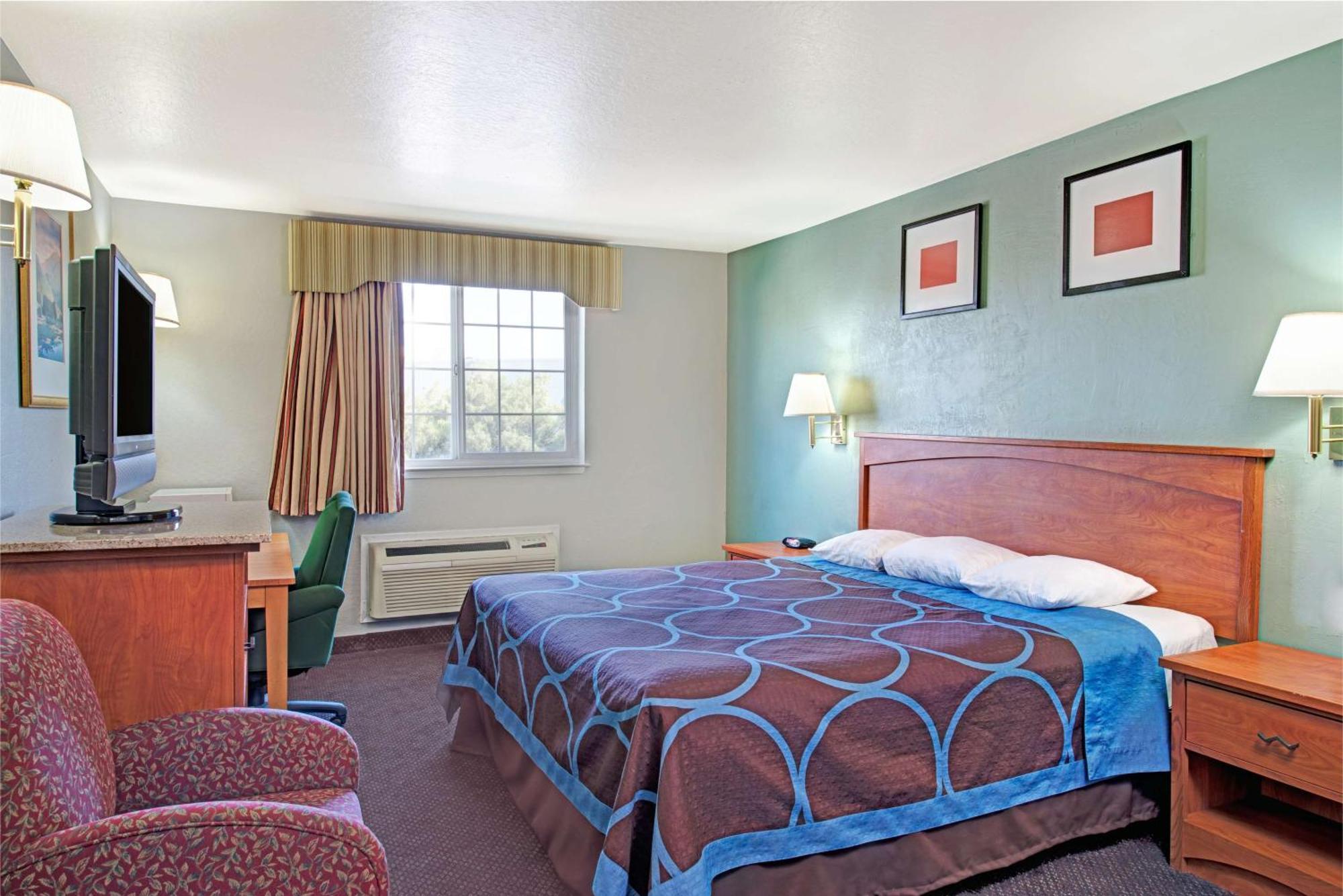 Hotel Super 8 By Wyndham Sacramento/florin Rd 2*