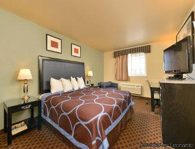 Super 8 By Wyndham Sacramento/florin Rd