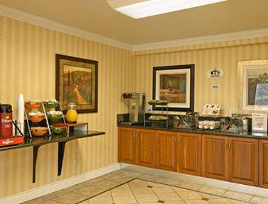 Super 8 By Wyndham Sacramento/florin Rd 2*